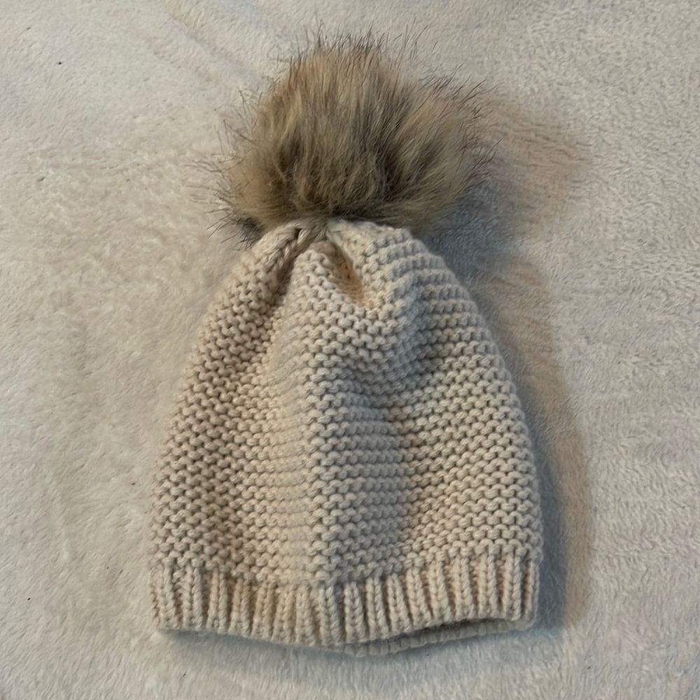 Collectioneighteen knitted beanie 